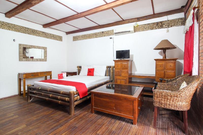 Reddoorz Near Rumah Sakit Wirosaban Salakan Exterior photo